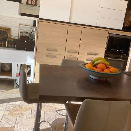 Les Chenes Villa
